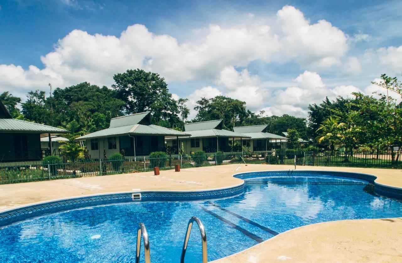 Overbridge River Resort Paramaribo Esterno foto