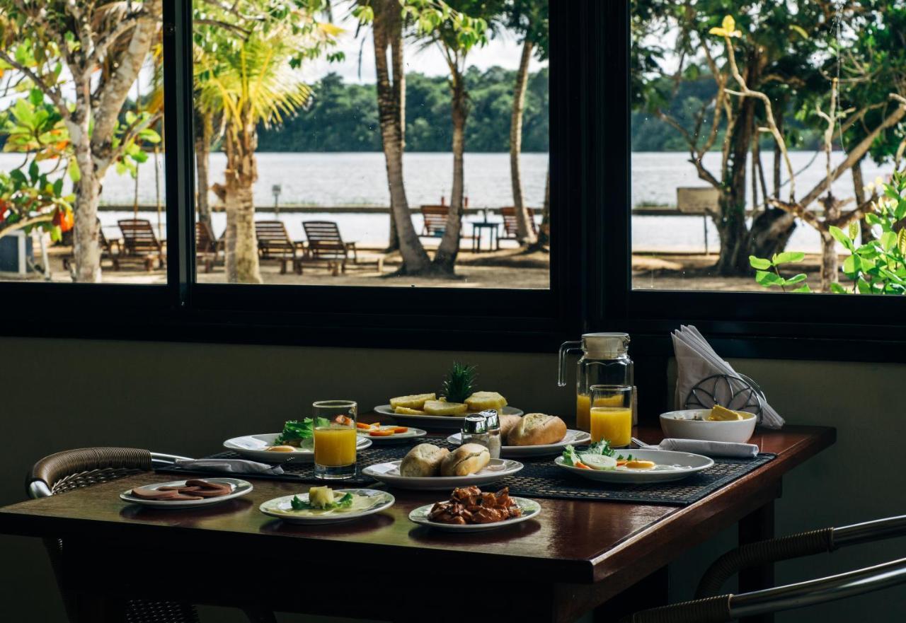 Overbridge River Resort Paramaribo Esterno foto