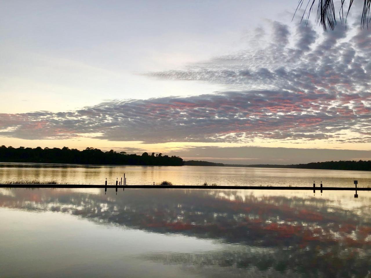Overbridge River Resort Paramaribo Esterno foto