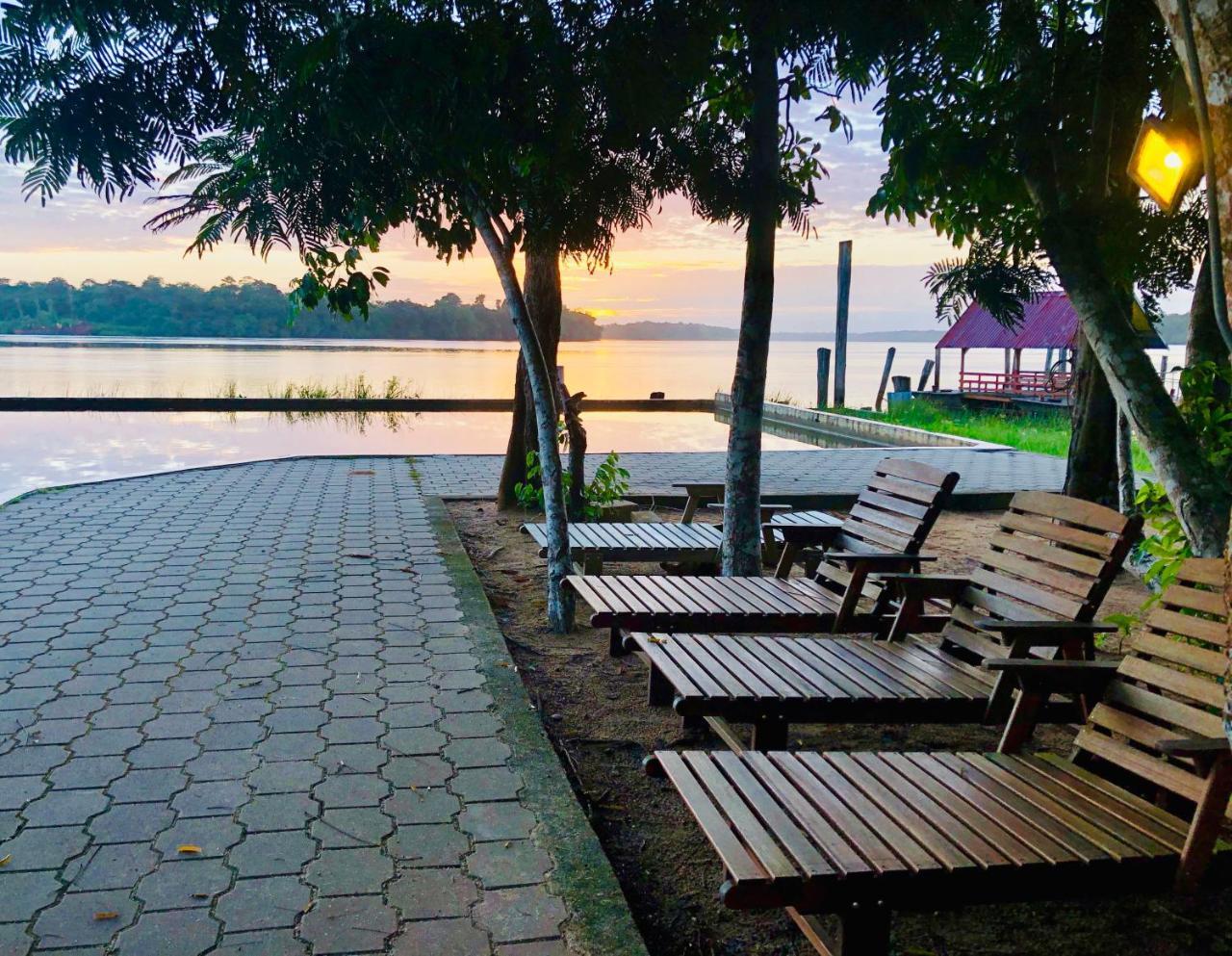 Overbridge River Resort Paramaribo Esterno foto