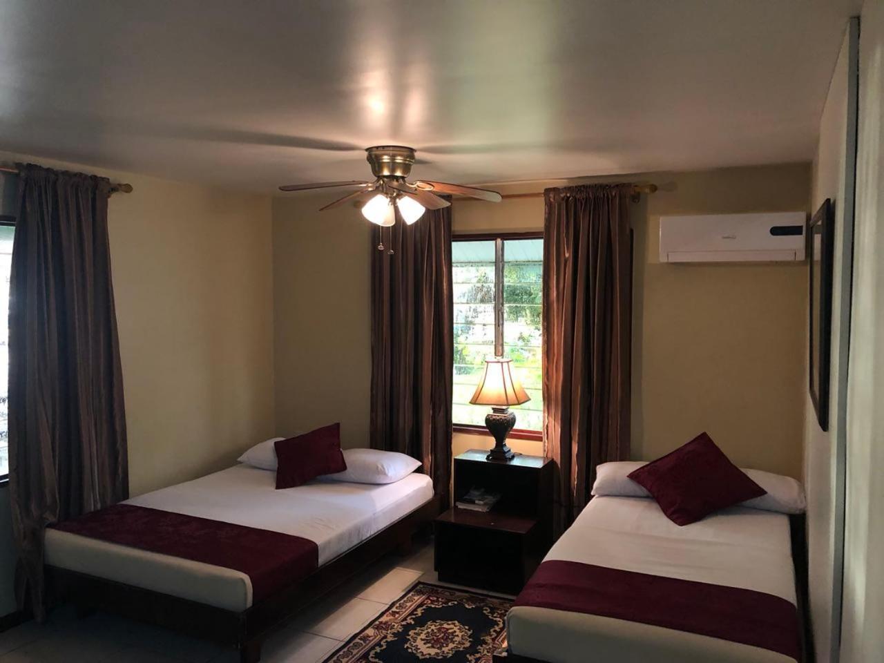 Overbridge River Resort Paramaribo Esterno foto
